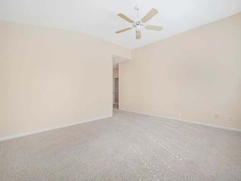 48900 Sauvignon Ct — Photo 3