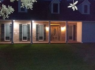 19013 Theall Rd, Abbeville, LA 70510