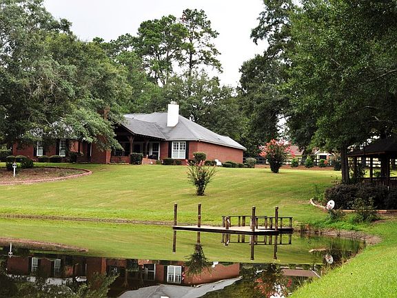 2nd image of 184 Lee Road 523