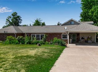 6293 E Lake Rd, Burt, NY 14028