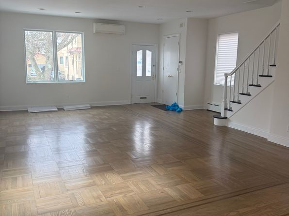 (undisclosed Address)