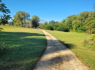 300 Eastline Rd N, Oelwein, IA 50662