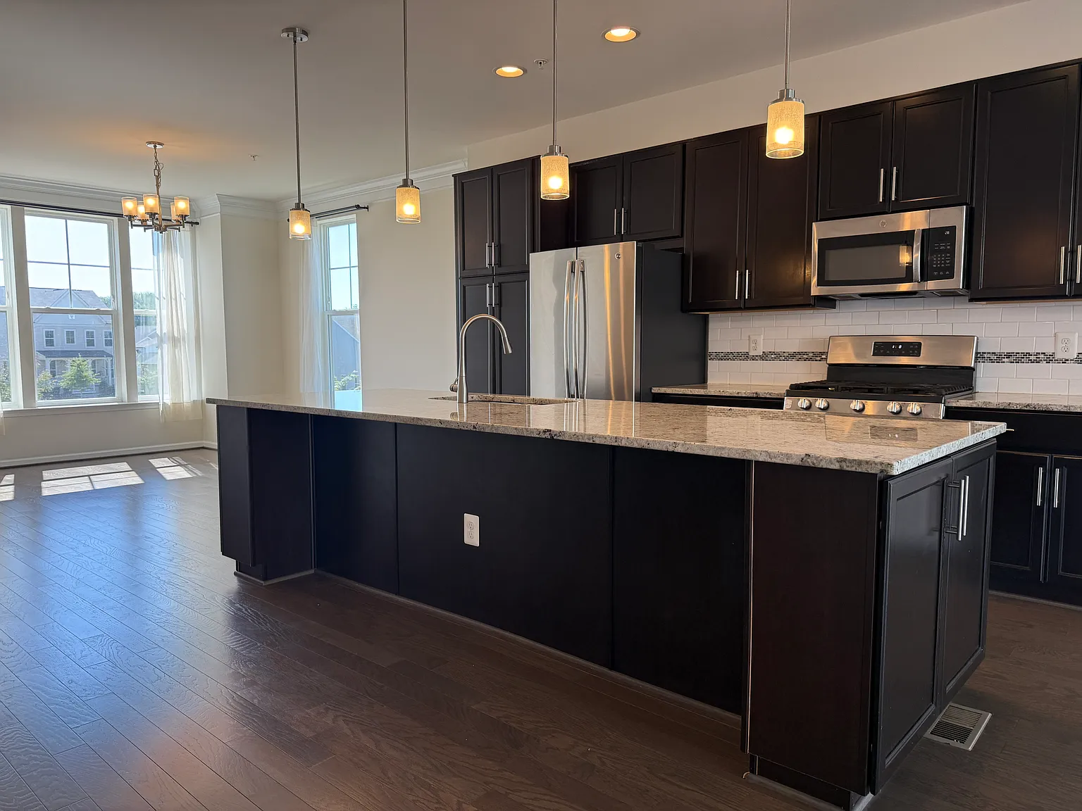 5585 Peregrine Way — Photo 3