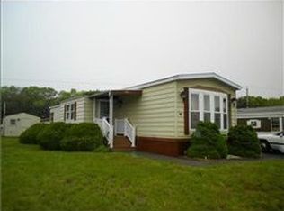 22 Lane E, Coventry, RI 02816