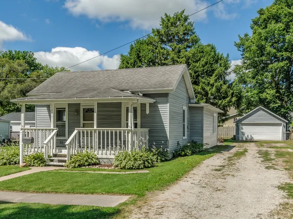 209 Ash St, Sandwich, IL 60548