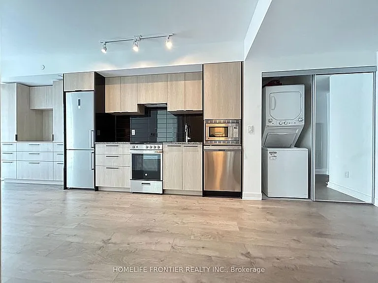 18 Maitland Ter #1807 — Photo 12