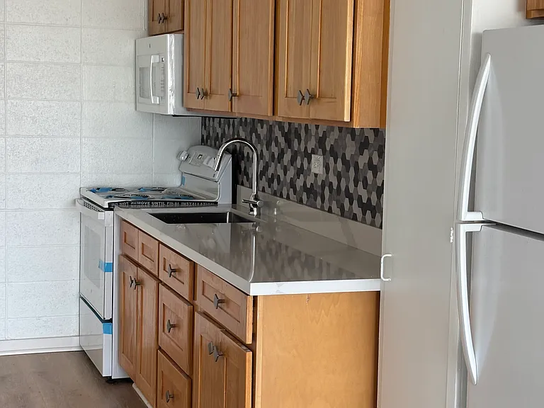 37 Iliahi St — Photo 1