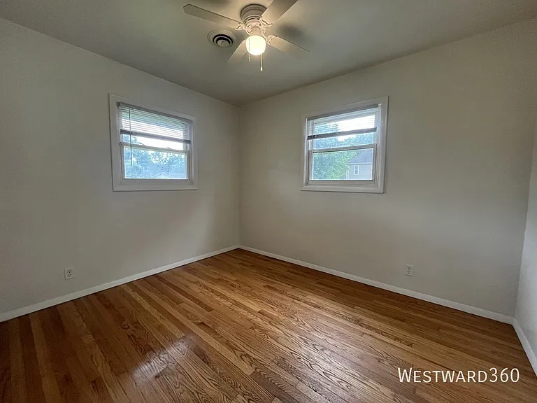 1104 Isabel Dr — Photo 20