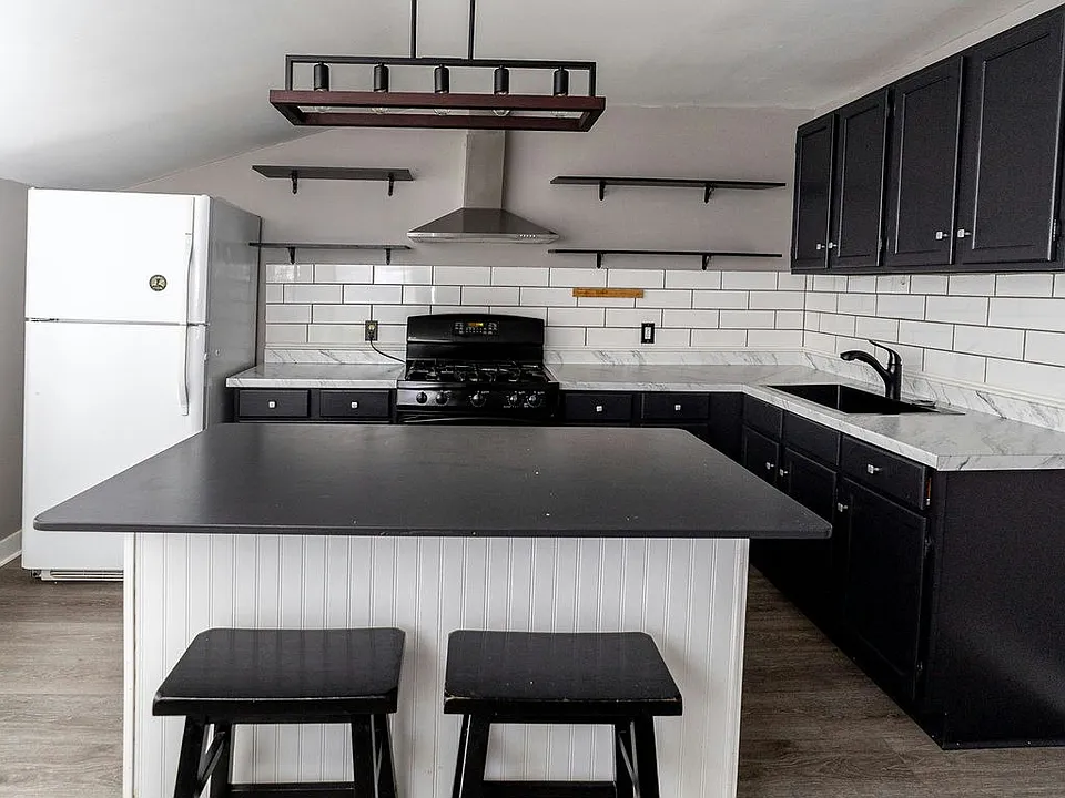 29 W Orange St #29 S SPRUCE STREET