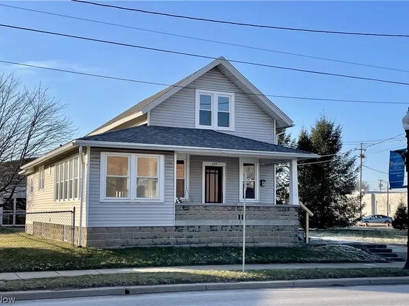 239 S Main St, Orrville, OH 44667