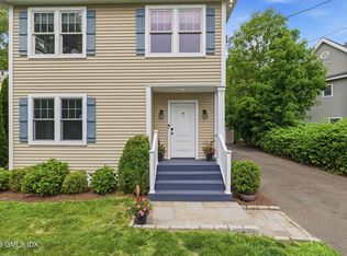 14 Neil Ln, Riverside, CT 06878