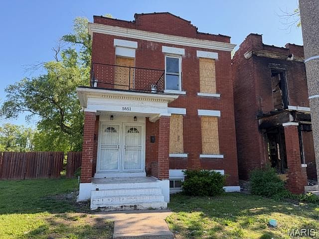 1st image of 5651 Wells Ave
