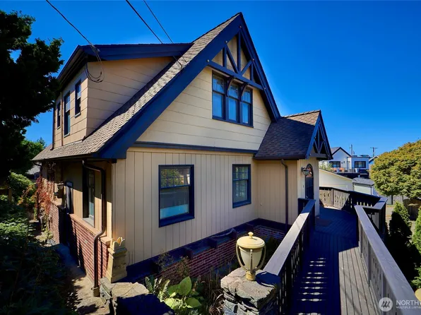 5610 SW Teig Place, Seattle, WA 98116