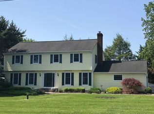 64 Laurelwood Dr, Colts Neck, NJ 07722
