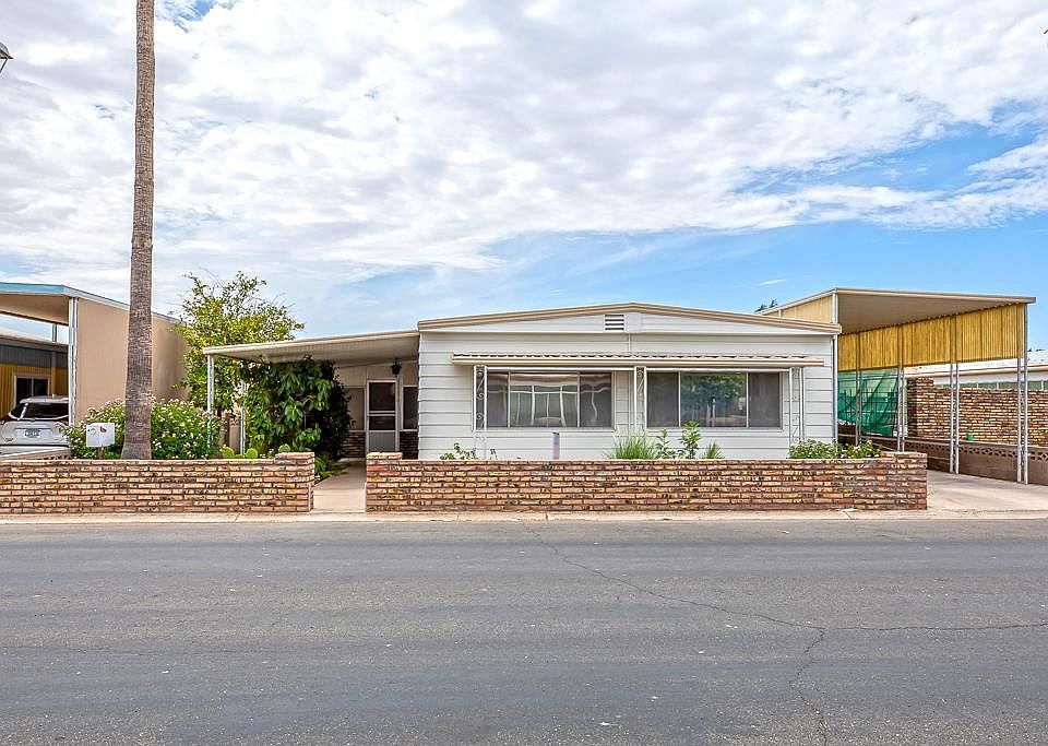 1st image of 725 W Ocotillo Ln