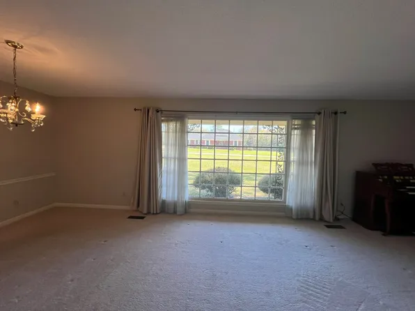 411 Haley Ave, Ashburn, GA 31714