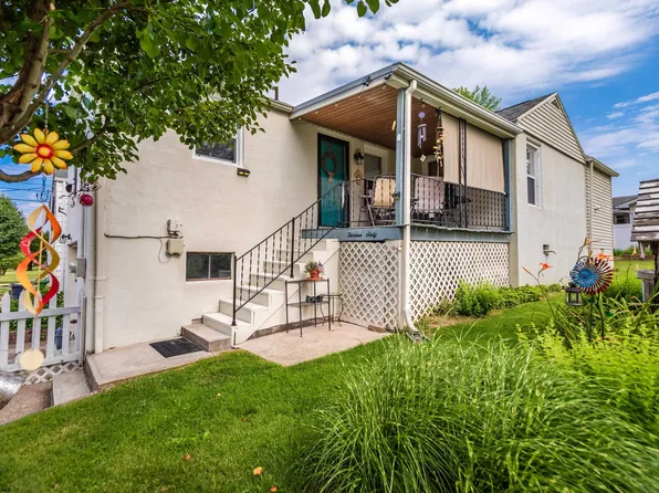 1360 Fenwick Ave, Morgantown, WV 26505