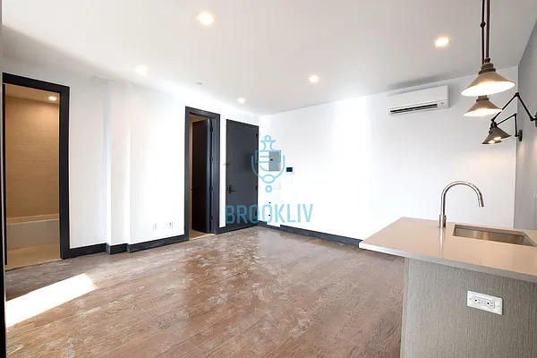 Rented by null | media 37