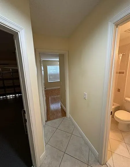 1572 Banyan Way — Photo 12