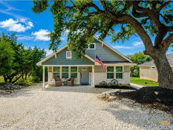 863 Roadrunner Spur, Canyon Lake, TX 78133