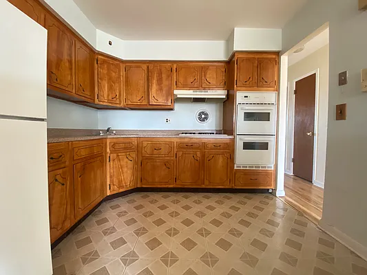 Rented by NY Space Finders Inc. | media 1