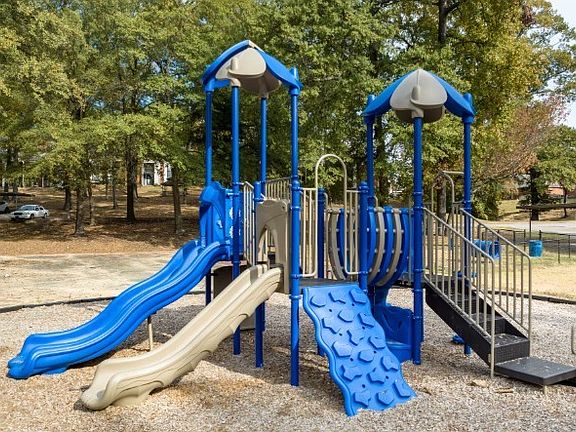 5th image of 1835 Sycamore View Rd #5709-6