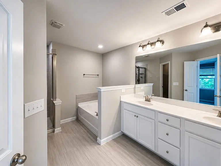521 Sunset Park Dr — Photo 12