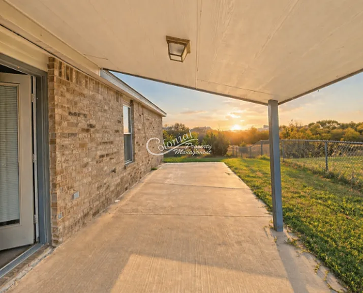 3012 Viewcrest Dr — Photo 14