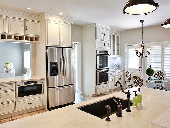 Kitchen with coffee bar and nook