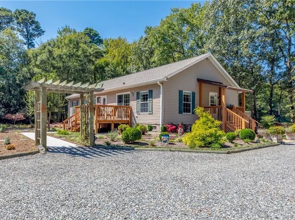 109 White Gate Dr, Heathsville, VA 22473