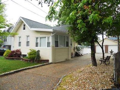 9 Hornsby St, Fords, NJ, 08863