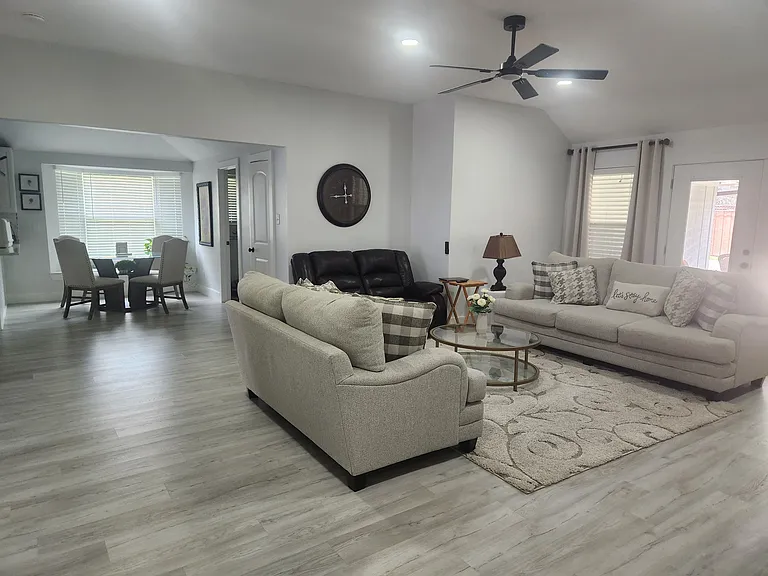 6413 Stilwell Rd — Photo 20