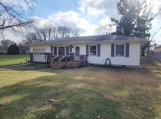 317 S Hillcrest Dr, Logansport, IN 46947