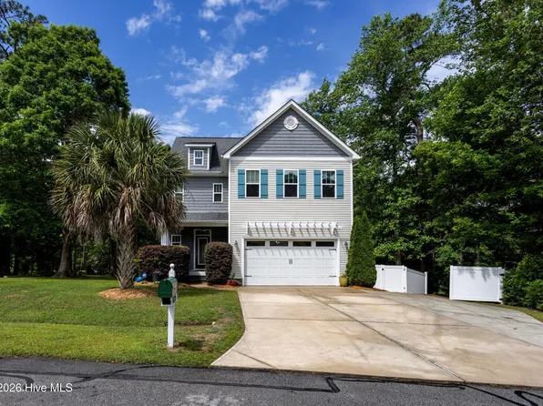 213 Creek View Circle, Sneads Ferry, NC 28460