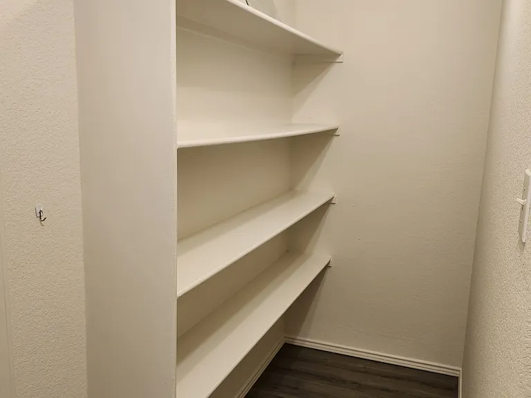 5100 Waterford Dr — Photo 26