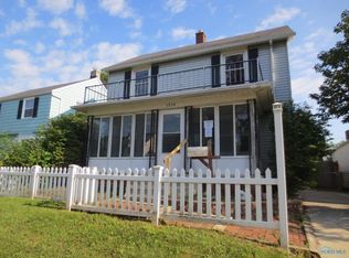 1504 Gould Rd, Toledo, OH 43612