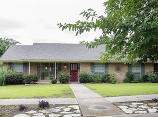 13427 Purple Sage Rd, Dallas, TX 75240