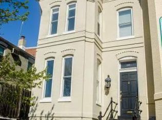 302 4th St SE, Washington, DC 20003