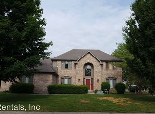 14026 Pondview Dr, Carmel, IN 46032