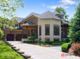614 Thornwood Dr, Naperville, IL 60540