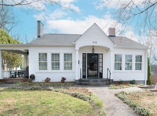 308 Beall St NW, Lenoir, NC 28645
