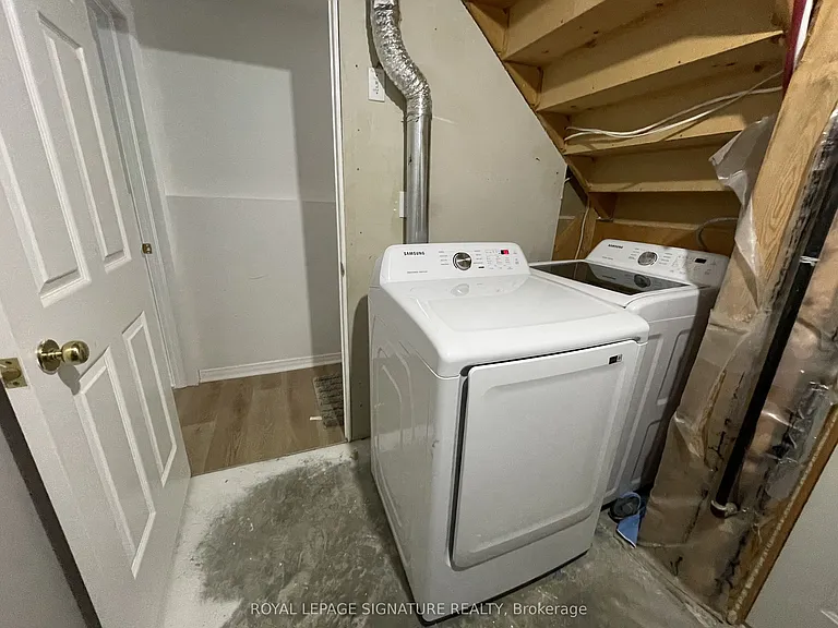 168 Windflower Dr #BASEMENT — Photo 10