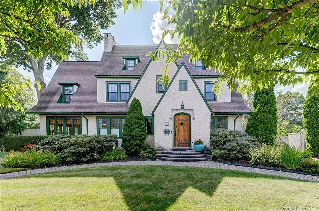 617 Lincoln St, New Britain, CT 06052 Zillow