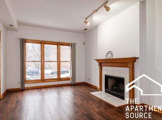 2849 N Clybourn Ave #1F, Chicago, IL 60618
