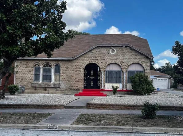 411 W Gramercy, San Antonio, TX 78212
