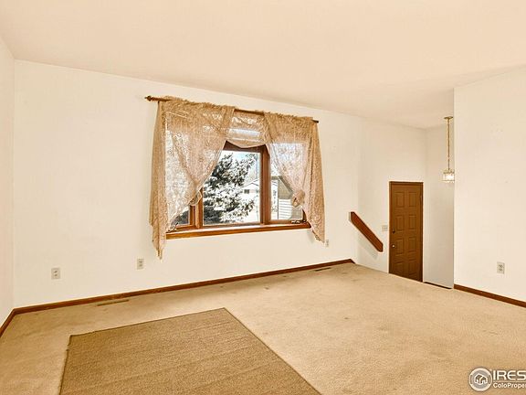 2nd image of 809 Jay Pl