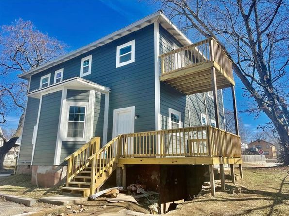 323 N Ash St #3