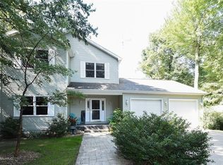 1500 N Benton Center Rd, Benton Harbor, MI 49022