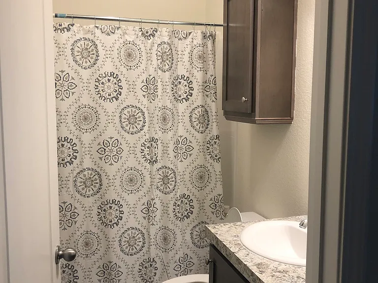 1088 Roses Ave — Photo 5