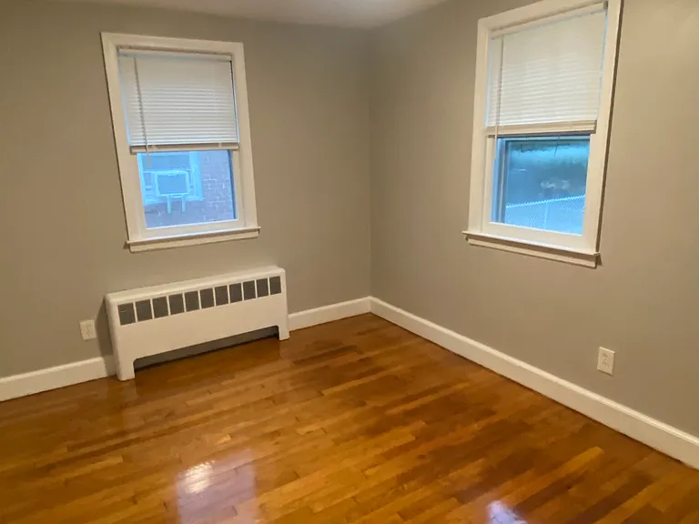214 Columbia St #1 — Photo 17